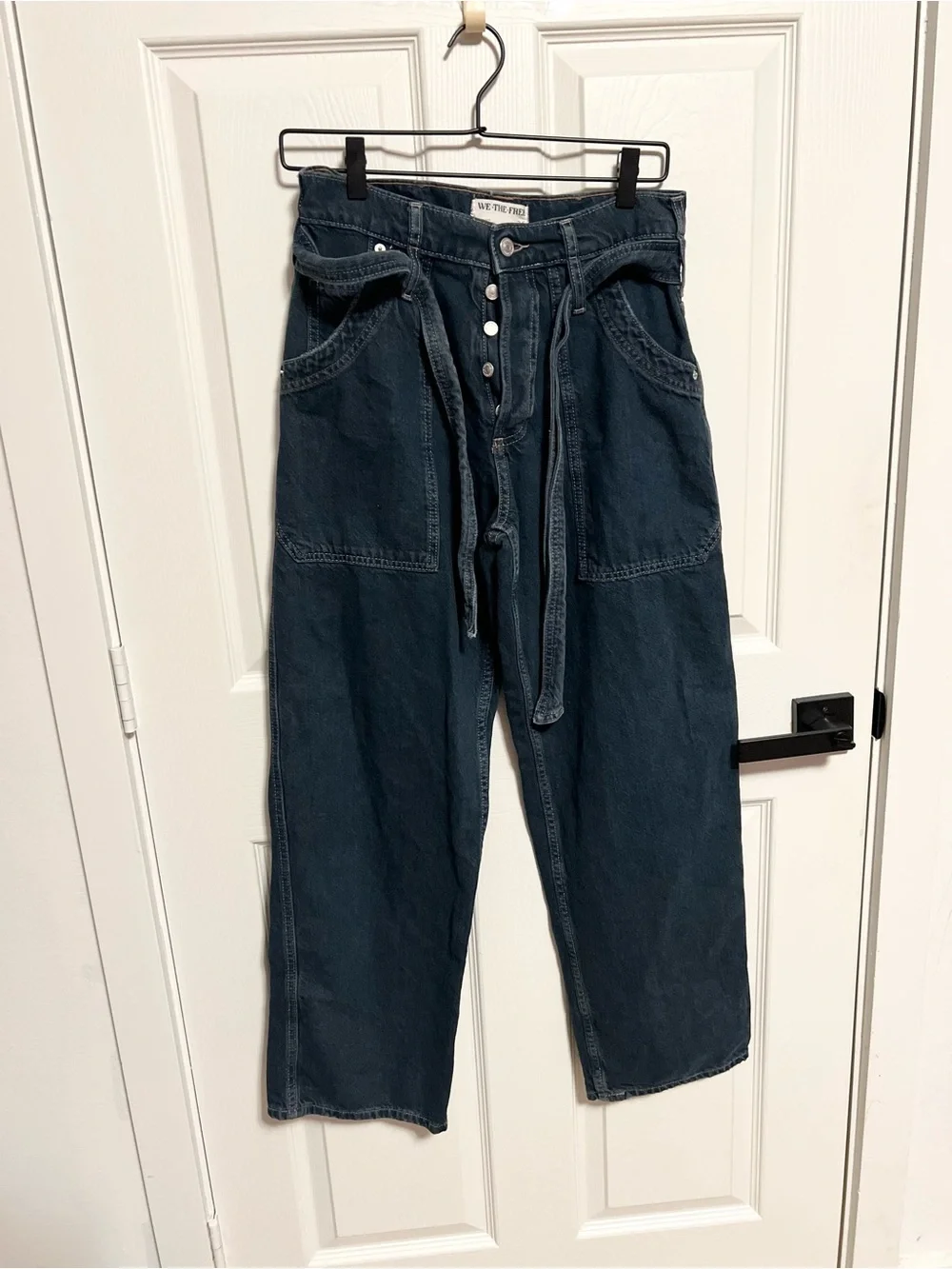 Free People We The Free Blue Jay Belted Boyfriend Jeans 25